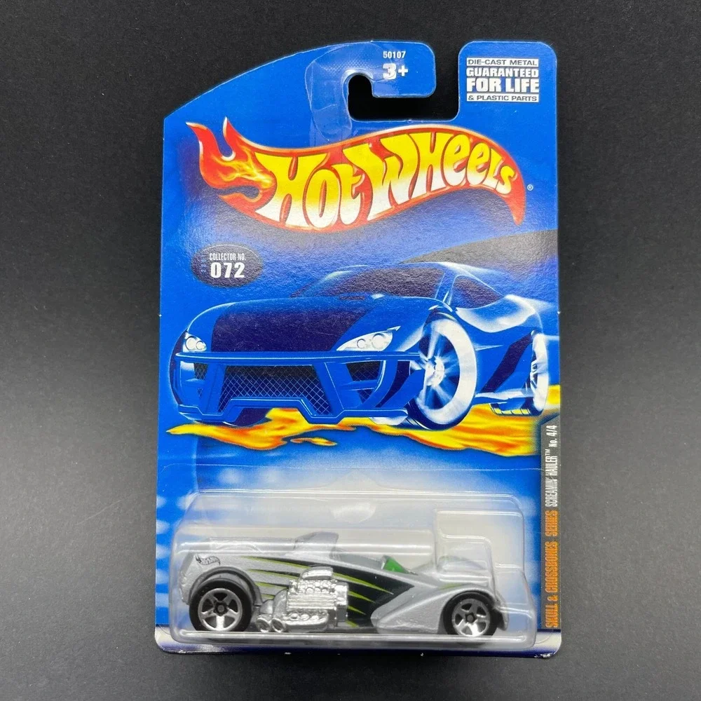 Hot Wheels Skull & Crossbones Screamin Hauler Truck Silver Diecast 1/64 #072